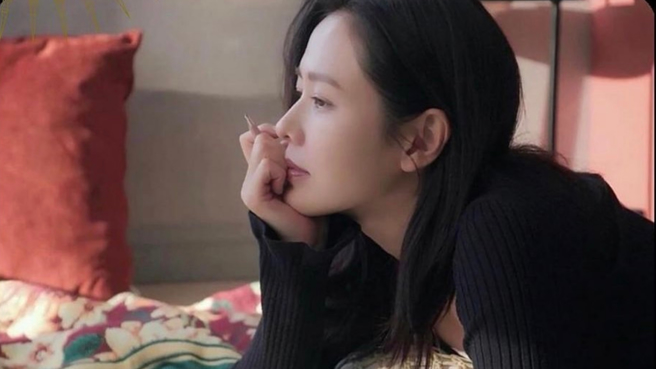 孙艺真出席慈善活动，逆龄状态全网震惊。（图／翻摄IG @yejinhand）