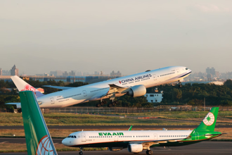  兩岸13包機航點開放春節飛行 3月赴陸旅遊團解禁