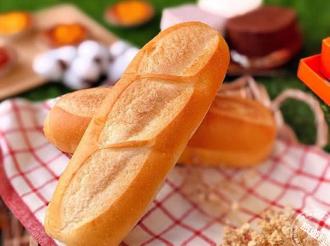 反傳統！維也納牛奶麵包越冰越好吃 成了倒店重生契機