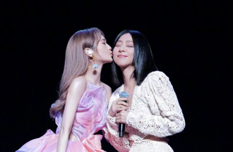 楊丞琳對陳綺貞失言？又爆演唱會「新衣凸槌」：不會再穿了