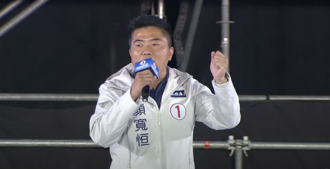 侯康台中大造勢…現場民眾嗨翻！顏寬恒1句話開轟民進黨