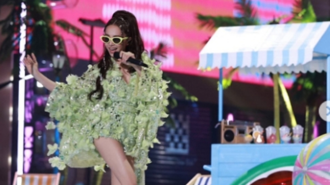 蔡依林爆出参加《乘风破浪的姐姐》第五季，关键字直衝热搜。（图／翻摄IG @jolin_cai）