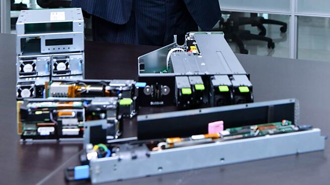 AI PC將帶動鍵盤設計改版、相機模組導入AI功能及電源供應器瓦特數提升等，群光三大事業群將受惠。圖／本報資料照片