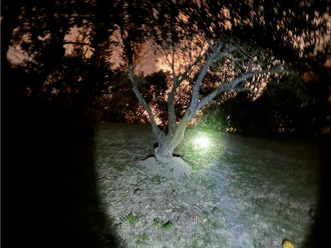 苗栗县造桥乡龙升村一家爆竹工厂发生爆炸，幸无人伤亡。（读者提供／谢明俊苗栗传真）