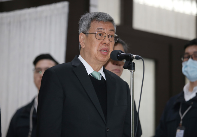 立法院9日臨時會安排行政院長提出「是否公布高端合約？是否圖廠商及危害全民健康權益？」專案報告，閣揆陳建仁到立法院報告備詢並受訪。（姚志平攝）