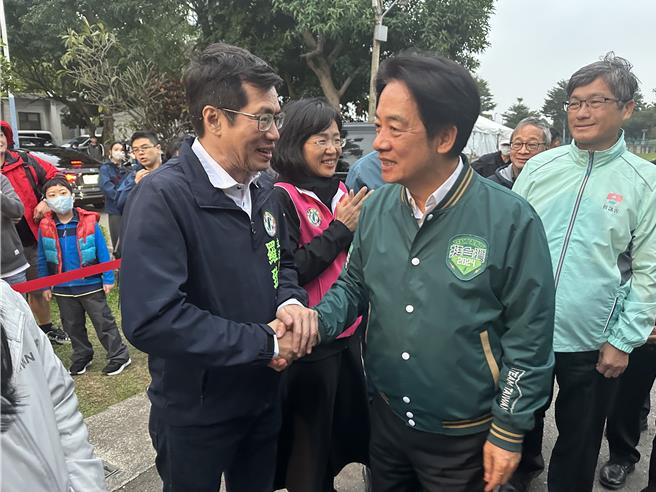 民进党新北市立委候选人罗致政深陷「影音」风暴，他数度归咎于是境外势力介选。（高钧麟摄）