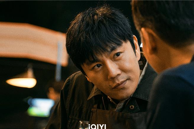 秦昊主演的愛奇藝陸劇《三大隊》熱度刷新迷霧劇場劇集的新高。（愛奇藝國際站提供）