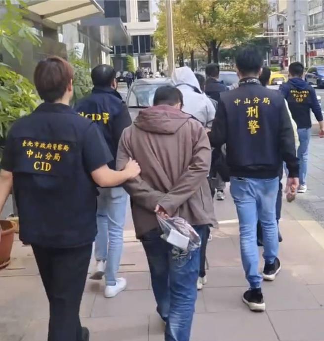 警方将涉嫌妨害自由、伤害案件的6名嫌犯，均移送北检侦办。（民眾提供）