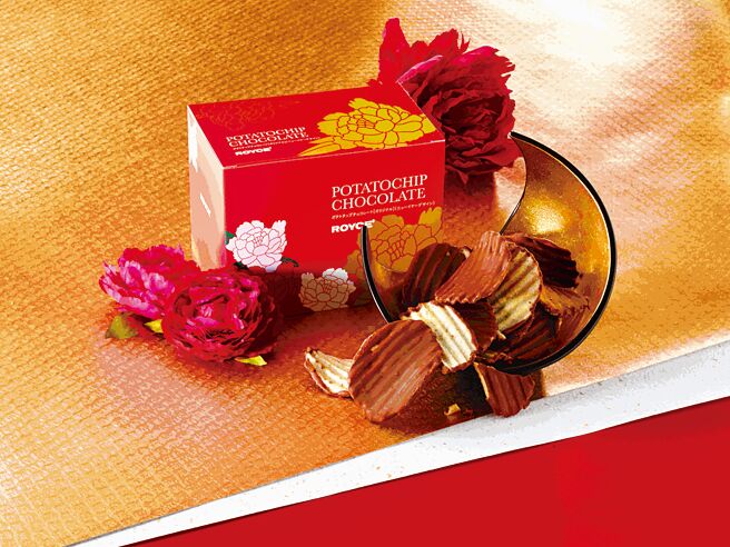 city'super  ROYCE巧克力洋芋片春节限定包装，580元。（city'super提供）