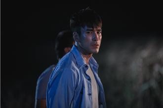 半夜開車遇大型亂葬崗趴踢 「成群長髮女鬼吊樹裂嘴掉肉」嚇壞猛男駕駛