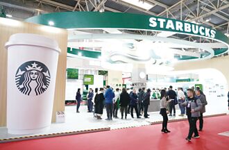 肯德基、麦当劳、星巴克 逆风扩大在陆业务