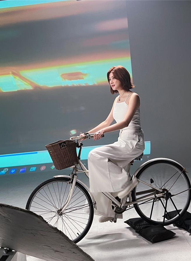 林逸欣推出〈Make a Plan〉MV。（鑫羽工作室提供）