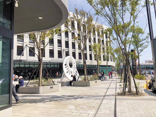 桃园长庚转运站现有30条国道客运路线以及5条桃园市区公车路线。（图／桃园市政府交通局）
