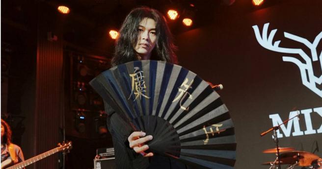 麋先生的主唱聖皓外型帥氣，私生活也受人關注。（圖／相信音樂提供）