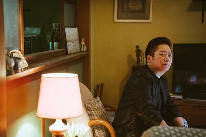 卜學亮飾演警察。（CATCHPLAY提供）