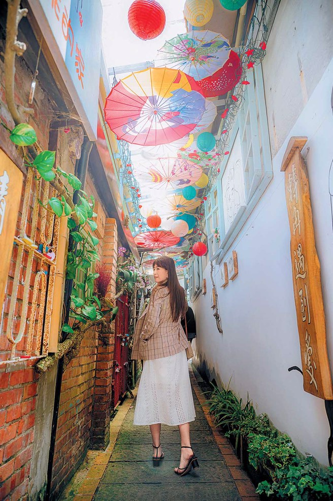 位于苗栗南庄老街的南庄情人巷，是当地怀旧復古的约会秘境。（图／苗栗县政府文化观光局）