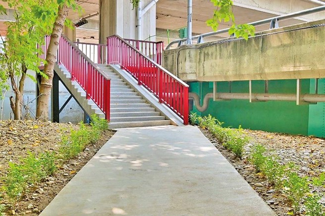 新建上下設施連接烏日建國路。（圖／臺中市政府水利局提供）