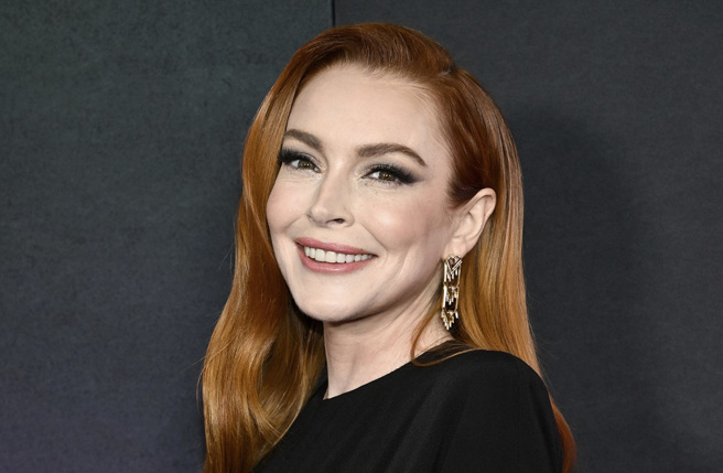 琳赛萝涵近日出席电影首映会，外型再度被讨论。（图／美联社）