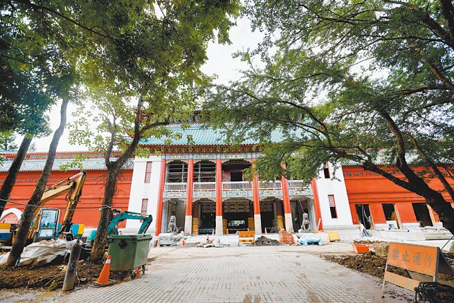 国立歷史博物馆在新任馆长王长华的保证下，原订在大选后、农历年前开馆，但目前进度未如预期，开馆日期恐怕再度跳票。图为国立歷史博物馆外观。（本报资料照片）