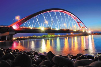 竹圍漁港大啖尚青海味