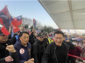 趙少康桃園輔選 批「在路上」車內不只3人：還有胎哥和歪哥