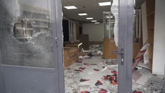 影》首都暴亂 巴紐全國緊急狀態！禍起「警察減薪」總理說話了