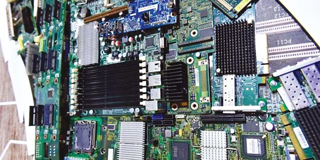 板卡族群2023年下半年多在市况逐步復甦带动下，营收动能多有反转、回到年正成长的走势。图／本报资料照片