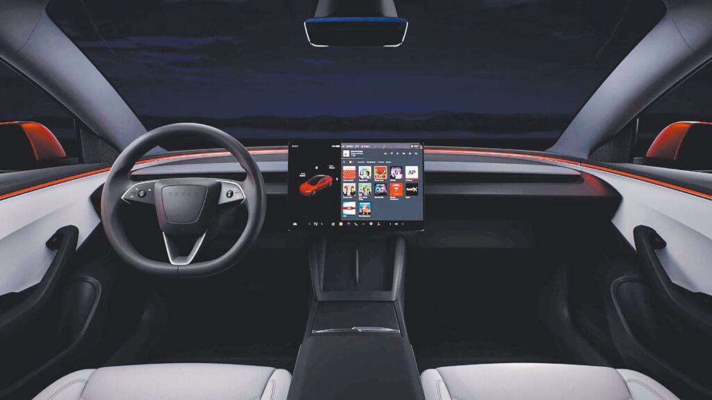 Model 3煥新版內裝搭載環繞式256色氣氛燈，提供駕駛全新的沉浸式座艙感受。（Tesla提供）