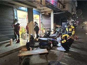 金門男恍神撞車 緊張又誤踩油門擊落7機車