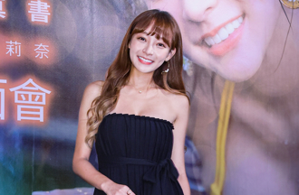 林襄若跳槽味全龍恐威脅她 小珍奶曬「超晃片」：再讓我辣2天