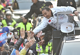 黃國昌慘了！ 告發「台灣阿銘」公開信 侯友宜下午反控誹謗