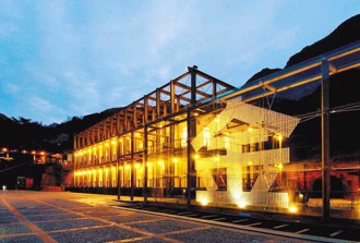 逛黃金博物館 龍年金好運