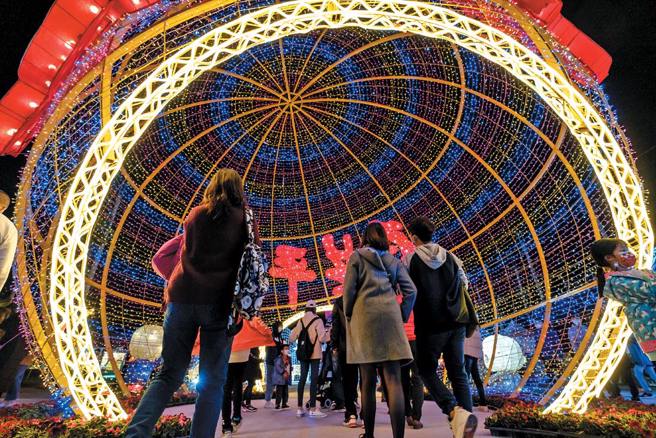 2024年南投灯会从2月3日到25日在南投会展中心举行，为期23天。（图／南投县政府观光处）

