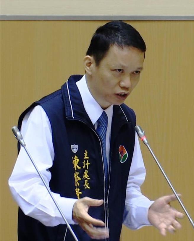 徐耀昌擔任苗栗縣長時，陳榮貴出任主計處長。（中時檔案照片／謝明俊苗栗傳真）