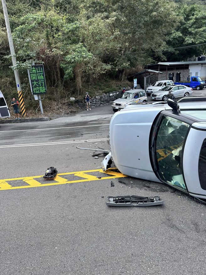 今（12）日下午13時許接獲報案，於台9線406.8公里處發生交通事故。（翻攝臉書社團台東臉書災害通報）