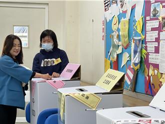 馬文君投票被「抱緊」  民眾溫暖讓她有自信