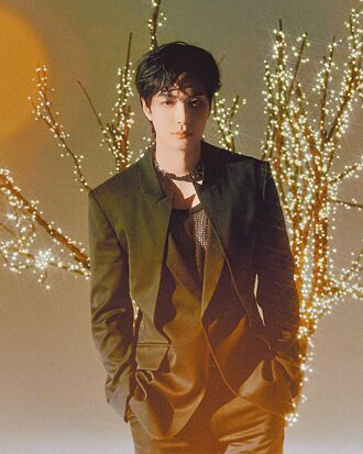 金鍾炫回歸歌壇 隔4年見台粉心情激動