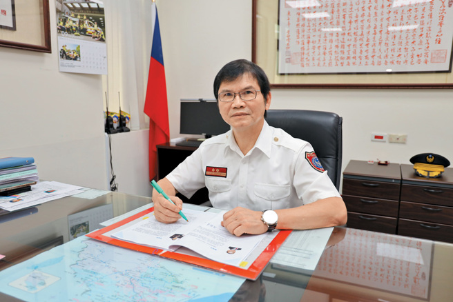 领航员：陈中振（新竹县政府消防局长）。防灾演练落实中央与地方相互支援与合作策略，整合竹县相关单位与民间救灾资源，展现政府灾害防救决心。（图／新竹县消防局提供）