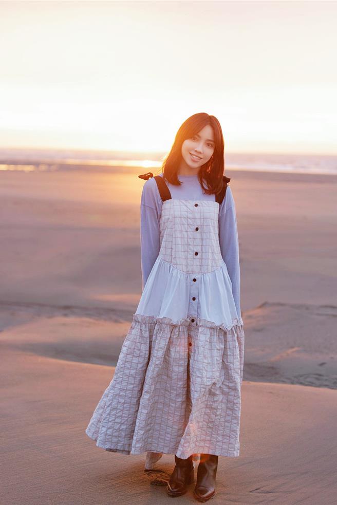 陳佩賢推出個人首張專輯《I Am》。（福茂唱片提供）