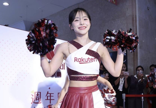 韓國啦啦隊女神李多慧深受許多台灣粉絲喜愛。（圖／中時資料照）