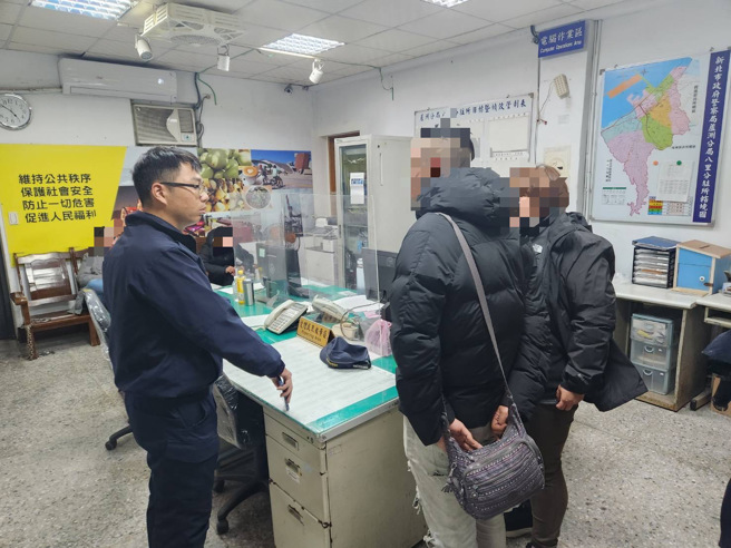 警方通知家长将孩子领回。（图 / 刘咏韵翻摄）