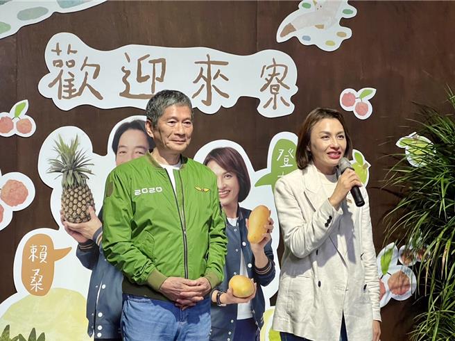 高雄市一选区立委邱议莹自行宣布当选。（邱议莹竞选总部提供／林雅惠传真）