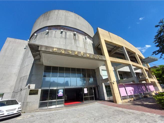 新北市立委席次綠大於藍，目前綠9、藍3，今大選開票結果出爐，國民黨、民進黨各拿下6席。(陳慰慈攝)