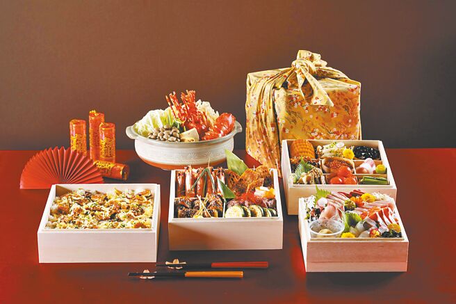 新竹老爺「中山廳」推出蘊藏滿滿新年祝福寓意的「重箱」御節料理，限量20套。（老爺酒店集團提供）