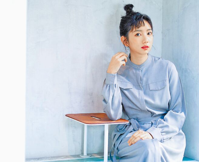 林玉书为演出《追分成功》中断在维也纳的打工度假计画，额外付出近40万元的代价。（粘耿豪摄）