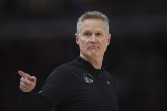 NBA》科爾談論公牛、勇士70勝經驗：每晚都信心爆棚