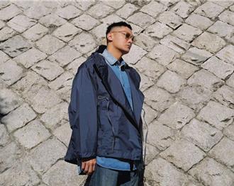 余文乐「强迫症」删光贴文引婚变臆测 一家四口同游破除谣言