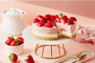 起士公爵獨賣「草莓玻尿酸生乳酪蛋糕」 吃的保養品享免運優惠
