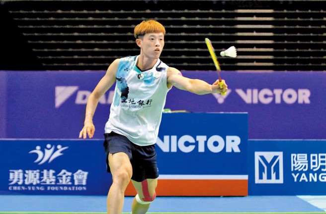 2023高雄羽球大师赛最终决赛，台湾好手林俊易夺男单冠军。（图／高雄市政府运发局提供）
