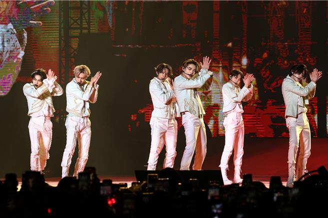 ENHYPEN承诺会尽快再来台演出。（邓博仁摄）